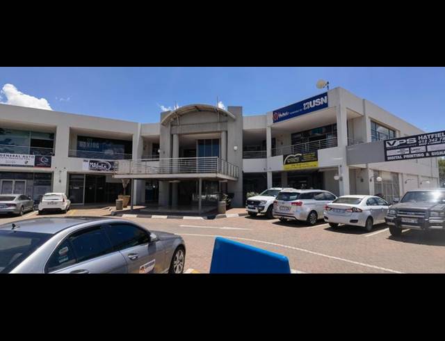 INDUSTRIAL PROPERTY TO RENT IN HATFIELD